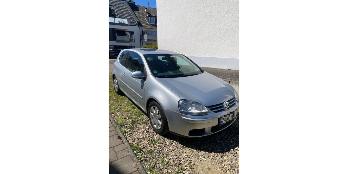 VW Golf 165.000 km 2.100 &euro; Sankt Augustin 53757