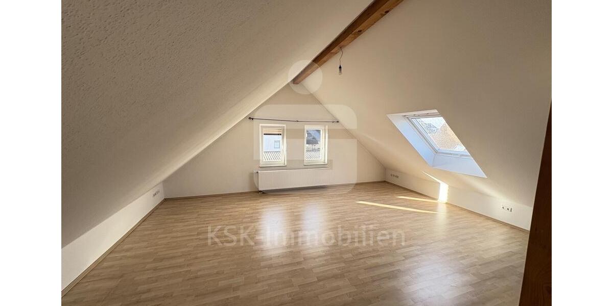 Maisonettenwohnung Niederkassel - 3 Zimmer, 93 m&sup2;, 1.200&euro; | Angebot:25444600