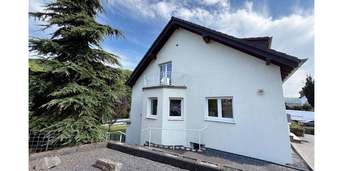 Einfamilienhaus Bad Neuenahr-Ahrweiler Lohrsdorf - 6 Zimmer, 231 m&sup2;, 618.000&euro; | Angebot:25742973