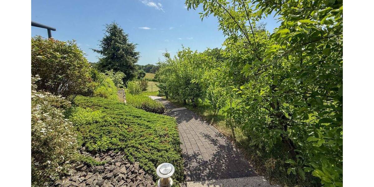 Einfamilienhaus Rösrath Hoffnungsthal - 8 Zimmer, 313 m&sup2;, 1.100.000&euro; | Angebot:26904515