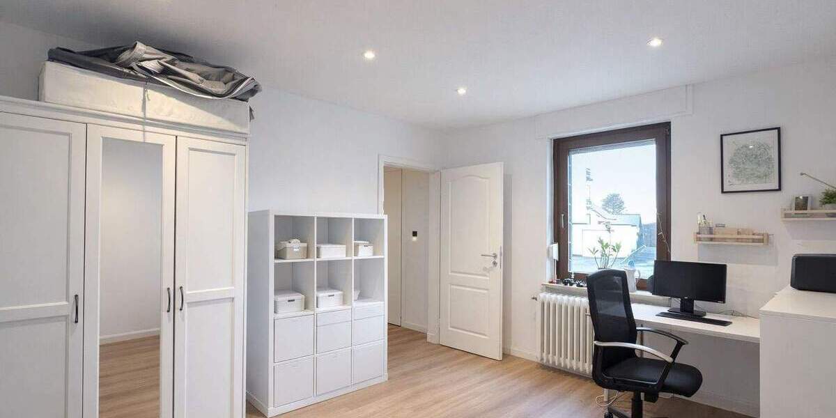 Einfamilienhaus Siegburg Kaldauen - 8 Zimmer, 161 m&sup2;, 549.000&euro; | Angebot:25812007