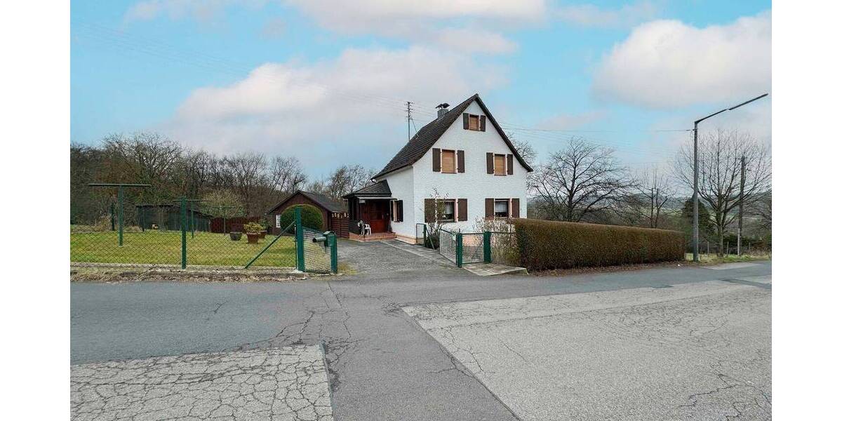 Einfamilienhaus Hennef (Sieg) Köschbusch - 4 Zimmer, 229.000&euro; | Angebot:26528123