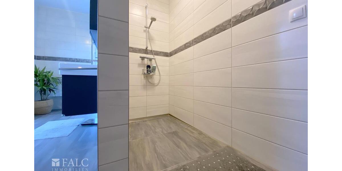 Einfamilienhaus Hennef (Sieg) - 4.5 Zimmer, 147 m&sup2;, 1.950&euro; | Angebot:23879451