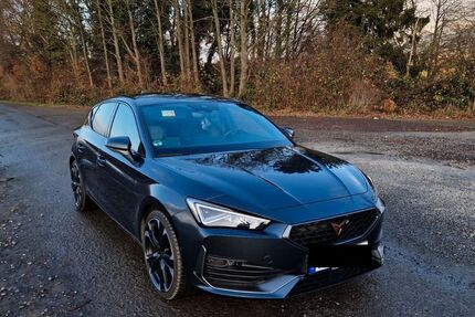 Cupra Leon 40.500 km 26.900 &euro; Grafschaft 53501