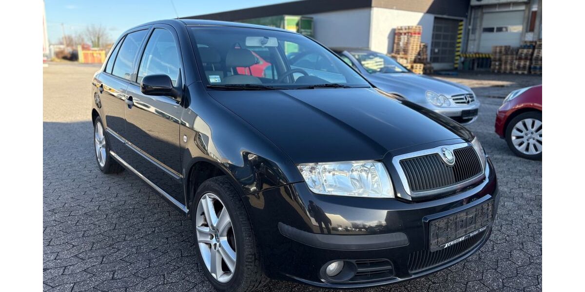 Skoda Fabia 284.680 km 1.950 &euro; Bornheim 53332