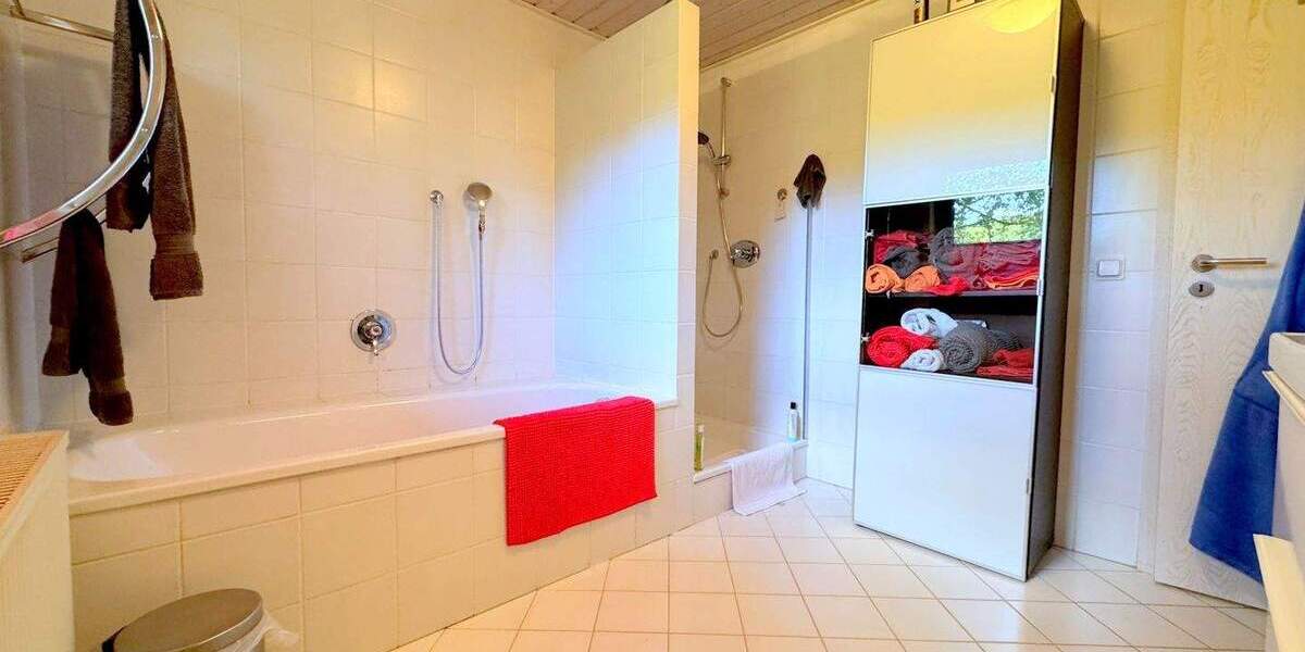 Mehrfamilienhaus, Wohnhaus Eitorf Mühleip - 5 Zimmer, 172 m&sup2;, 398.000&euro; | Angebot:25677981