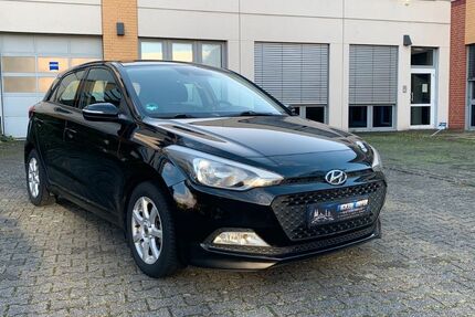 Hyundai i20 97.000 km 10.470 &euro; Nippes 50739