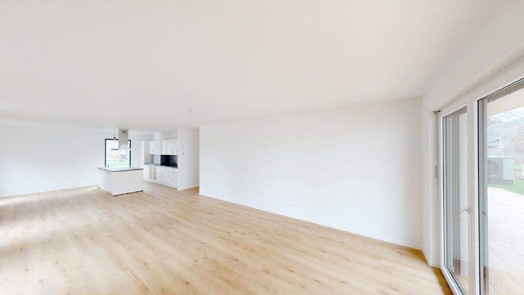 Etagenwohnung Euskirchen Roitzheim - 4 Zimmer, 203 m&sup2;, 2.580&euro; | Angebot:25703217