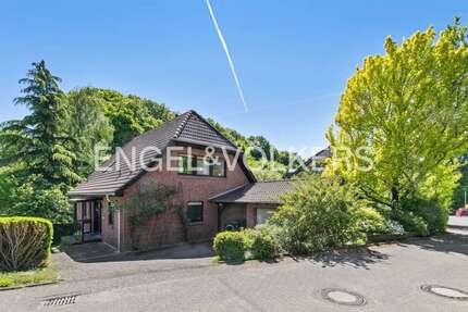 Haus Bergisch Gladbach Alt-Frankenforst - 7 Zimmer, 165 m&sup2;, 520.000&euro; | Angebot:25564347