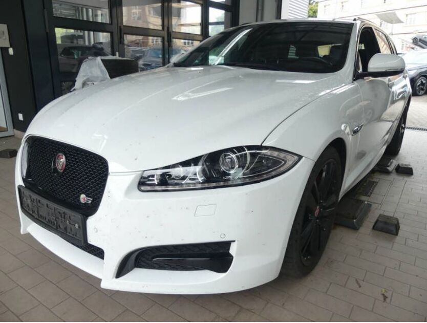 XF