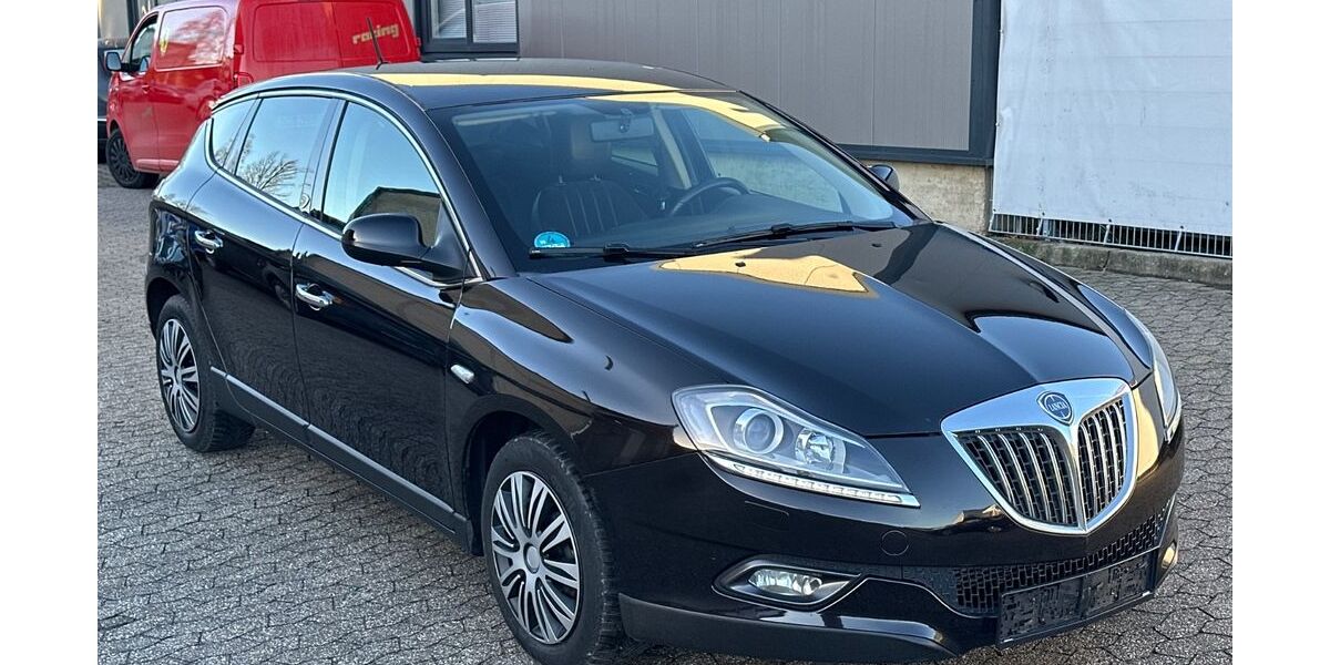 Lancia Delta 105.330 km 5.950 &euro; Bornheim 53332