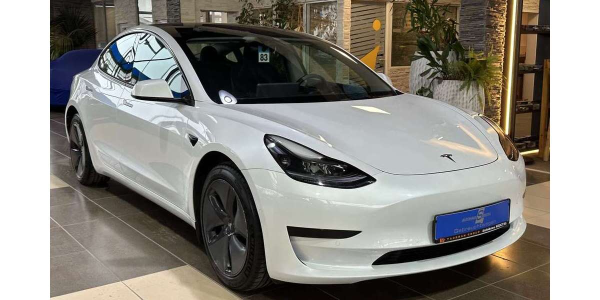 Tesla Model 3 61.660 km 24.740 &euro; Eitorf 53783