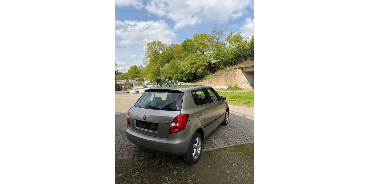 Skoda Fabia 109.000 km 3.000 &euro; Bornheim 53332