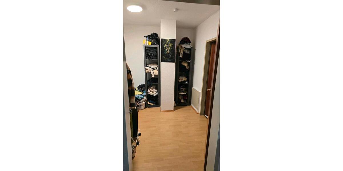 Etagenwohnung Sankt Augustin - 1 Zimmer, 70 m&sup2;, 4.000&euro; | Angebot:25903107