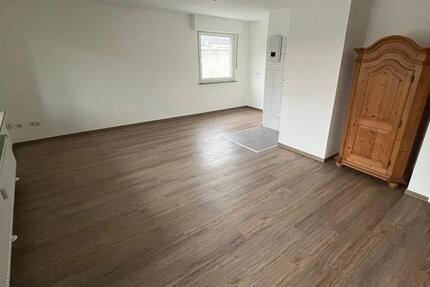 Wohnung Köln Nippes - 1 Zimmer, 36 m&sup2;, 179.000&euro; | Angebot:25875308