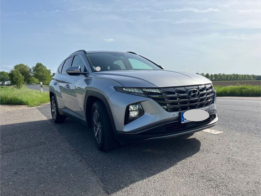 Hyundai TUCSON 63.000 km 22.900 € Erftstadt 50374