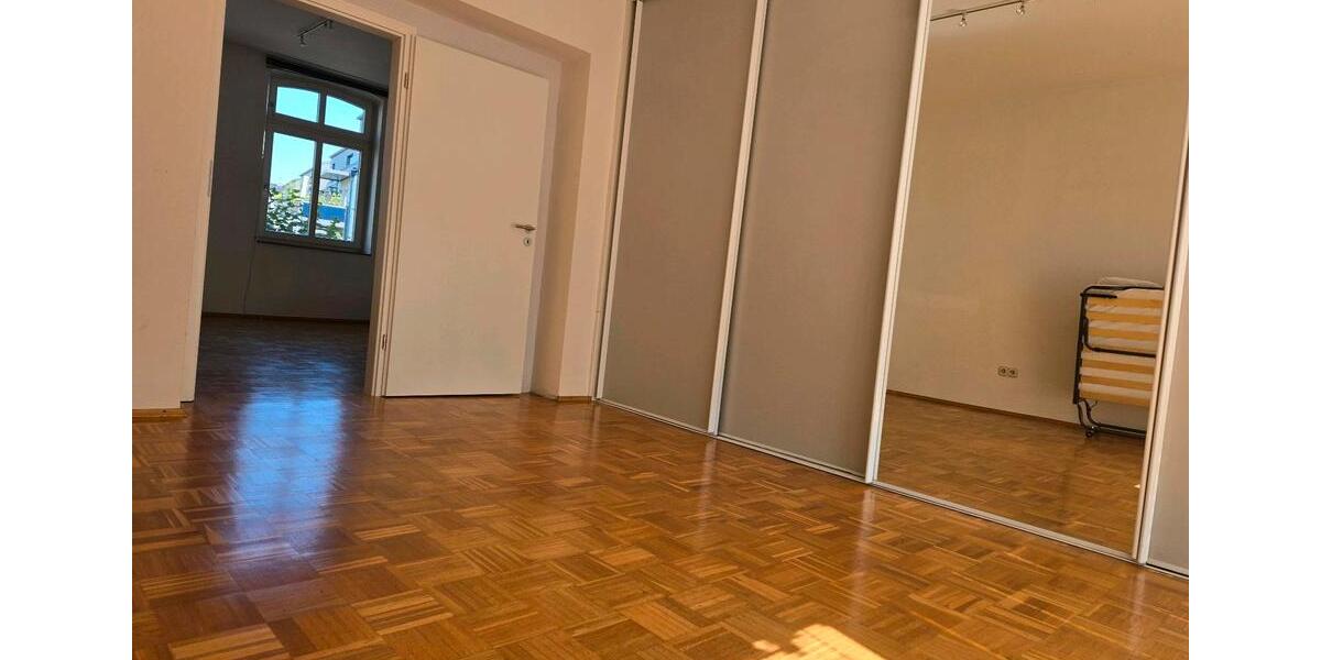 Helle Wohnung mit Terrasse in ruhiger Lage in Dellbrück zimmer