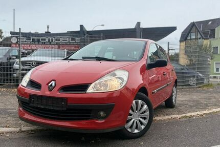 Renault Clio 196.000 km 1.890 € Brühl 50321