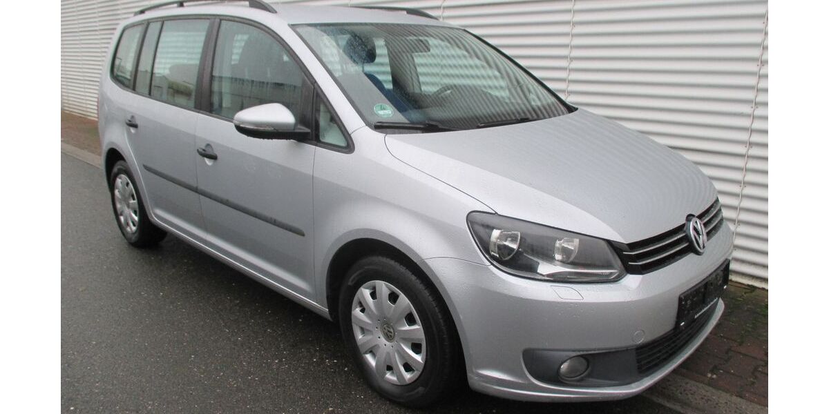 VW Touran 327.000 km 4.388 &euro; Köln 50933