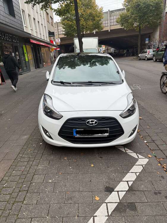 Hyundai iX20 80.955 km 12.500 € Köln 51105