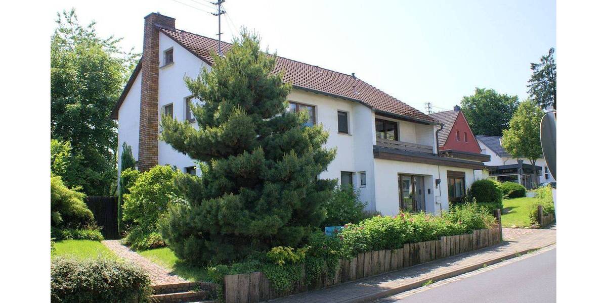Mehrfamilienhaus, Wohnhaus Ruppichteroth - 9 Zimmer, 279 m&sup2;, 398.000&euro; | Angebot:25742820