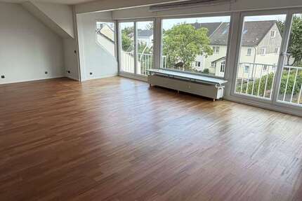 Wohnung Bonn Gielgen - 3 Zimmer, 120 m&sup2;, 1.380&euro; | Angebot:27153112