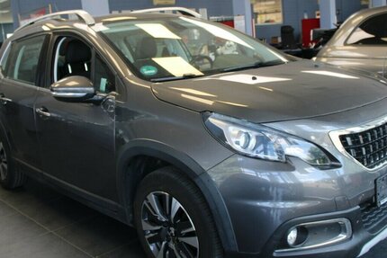 Peugeot 2008 1.2 - Panorama - Navi - 59.620 km 9.980 &euro; Euskirchen 53881