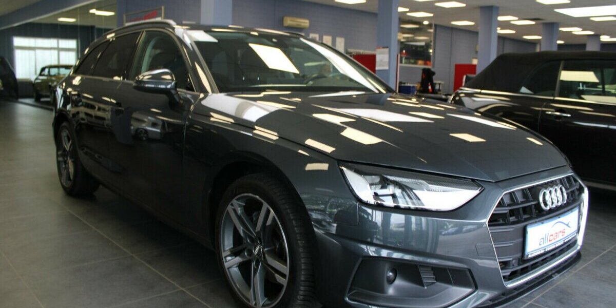 Audi A4 Avant 40 TFSI S TRONIC 67.560 km 23.980 &euro; Euskirchen 53881