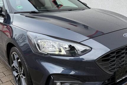 Ford Focus 115.184 km 11.990 &euro; Bergisch Gladbach 51467