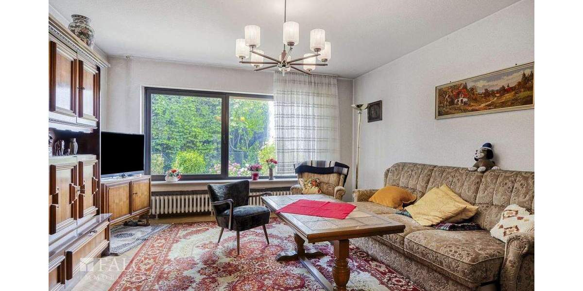 Reihenendhaus Köln Weiden - 5 Zimmer, 124 m&sup2;, 599.000&euro; | Angebot:23047571