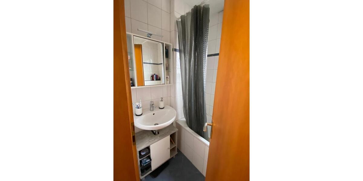 Etagenwohnung Erftstadt - 2 Zimmer, 55 m&sup2;, 790&euro; | Angebot:24802200
