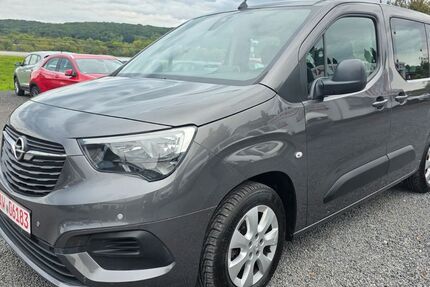 Opel Combo Life 63.000 km 13.990 € Oberwinter 53424