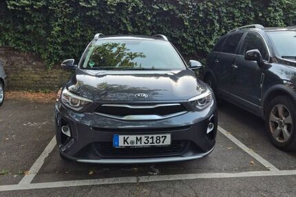 Kia Stonic 60.921 km 11.400 &euro; Köln 50733