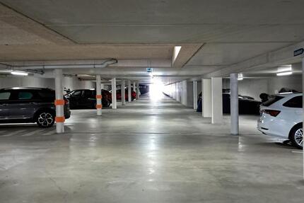 Garagen / Stellplätze Bergisch Gladbach Alt-Frankenforst - 85&euro; | Angebot:23737065