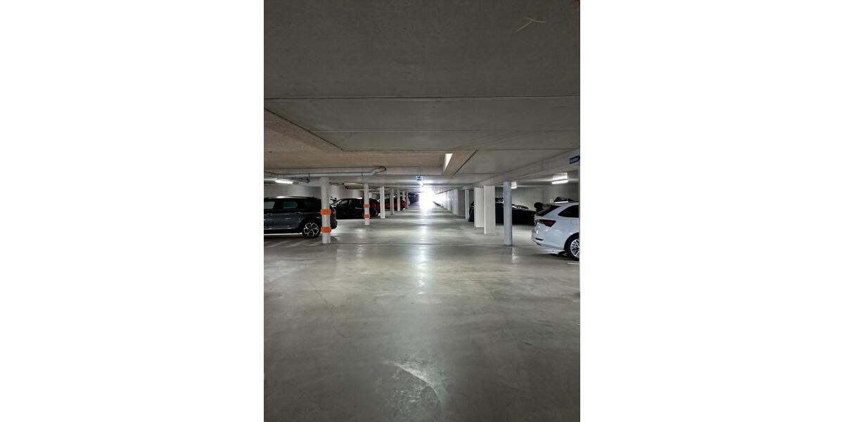 Garagen / Stellplätze Bergisch Gladbach Alt-Frankenforst - 85&euro; | Angebot:23737065