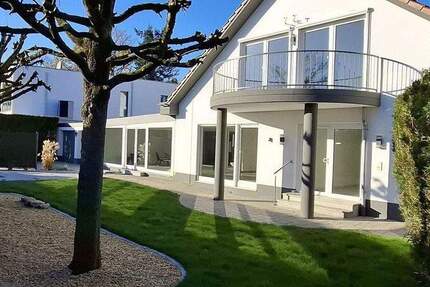 Haus Sankt Augustin Hangelar - 1 Zimmer, 525 m&sup2;, 1.990.000&euro; | Angebot:25824695