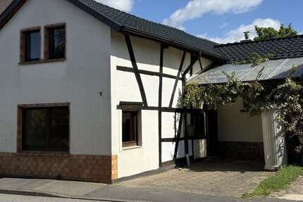 Haus zum Kaufen in Euskirchen 239.000 € 140 m²