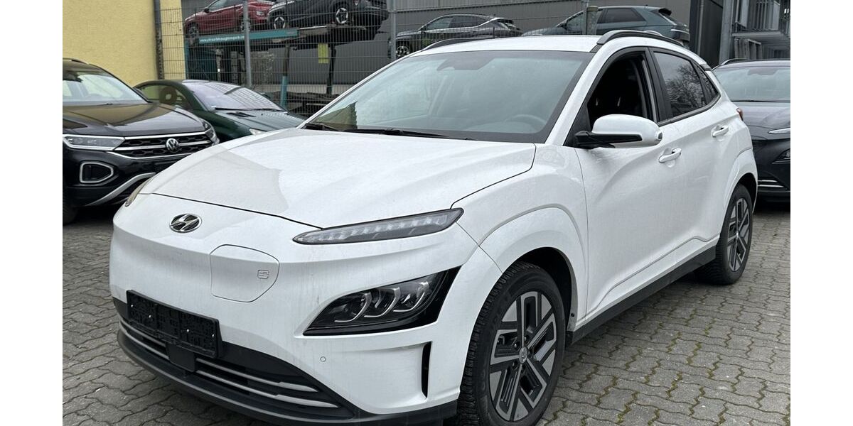 Hyundai KONA 31.887 km 18.000 &euro; Eitorf 53783