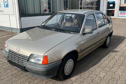 Opel Kadett 56.807 km 795 &euro; Hürth 50354