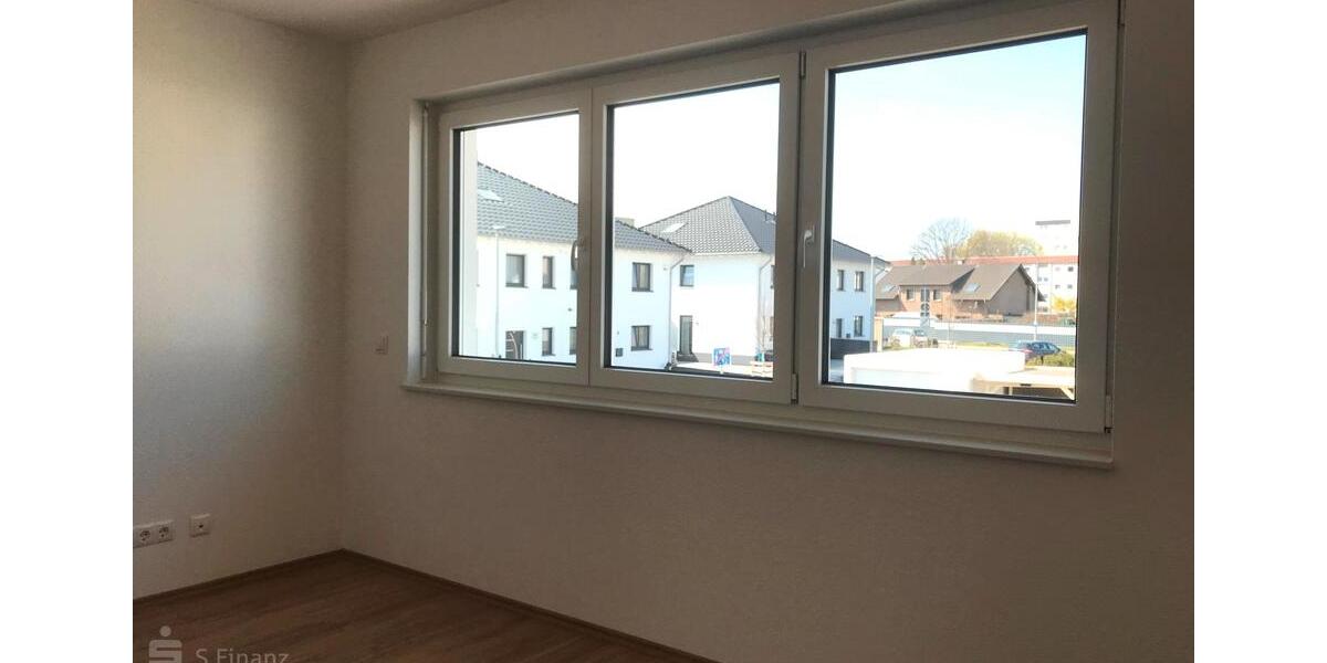 Reihenhaus Euskirchen - 4 Zimmer, 104 m&sup2;, 1.450&euro; | Angebot:26476056