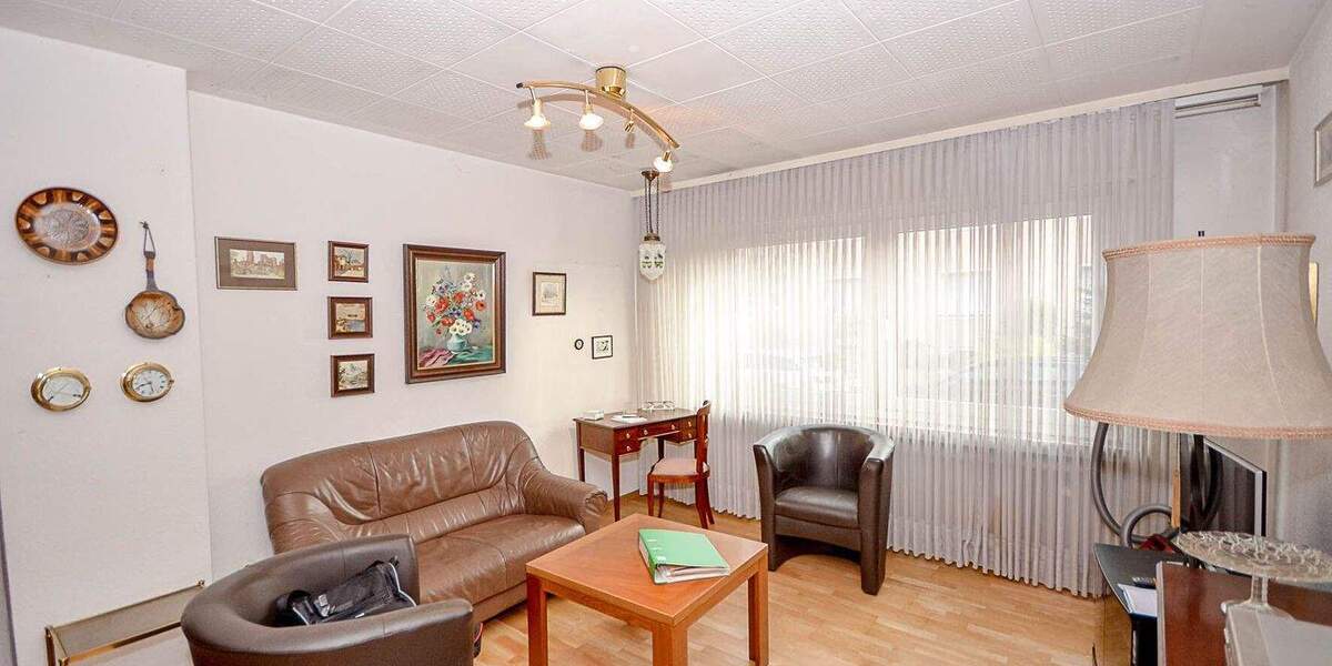 Einfamilienhaus Brühl - 6 Zimmer, 135 m&sup2;, 298.000&euro; | Angebot:25709861