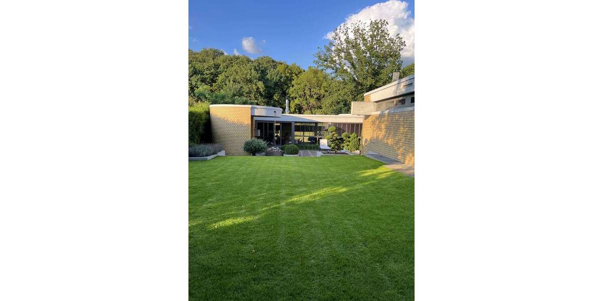 Einfamilienhaus Wachtberg - 4 Zimmer, 217 m&sup2;, 3.950&euro; | Angebot:25085366