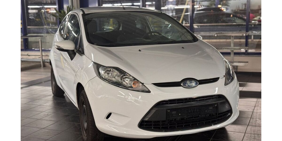 Ford Fiesta 177.000 km 3.300 &euro; Brühl (Nähe Köln) 50321