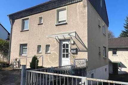Haus Königswinter / Heisterbacherrott Heisterbacherrott - 8 Zimmer, 207 m&sup2;, 499.000&euro; | Angebot:27117128