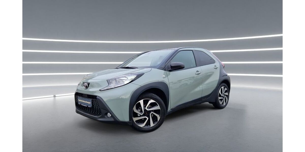 Toyota Aygo (X) 23.160 km 16.990 &euro; Rheinbach 53359