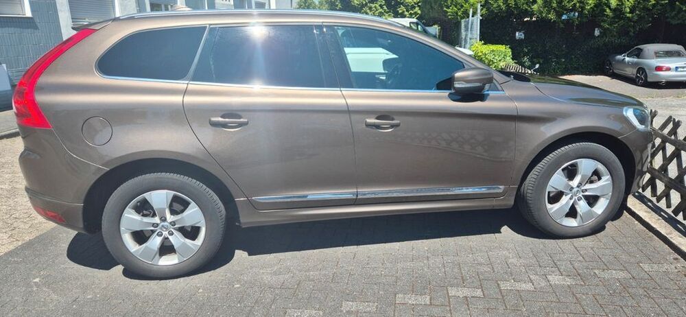 XC60