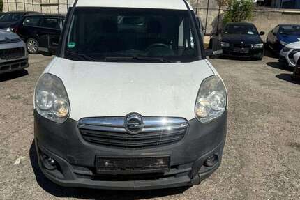 Opel Combo 65.000 km 6.999 &euro; Bonn 53123