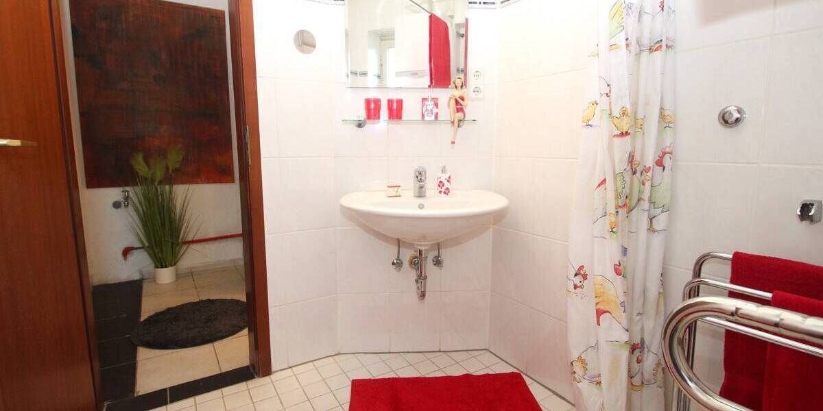 Einfamilienhaus Bonn / Endenich Endenich - 5 Zimmer, 111 m&sup2;, 679.000&euro; | Angebot:24042559