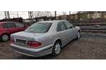 E 200