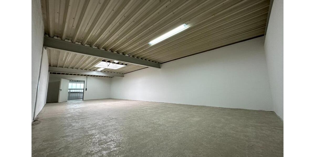 Bonn Beuel - 67,5 m² Lager Lagerfläche Lagerraum Lagerhalle zimmer